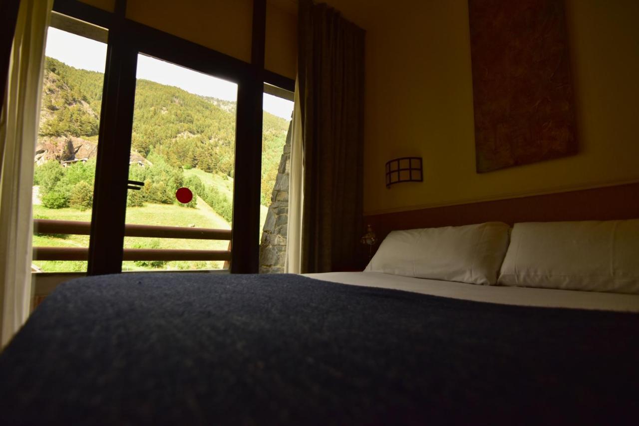 Yomo Patagonia Otel Arinsal Dış mekan fotoğraf