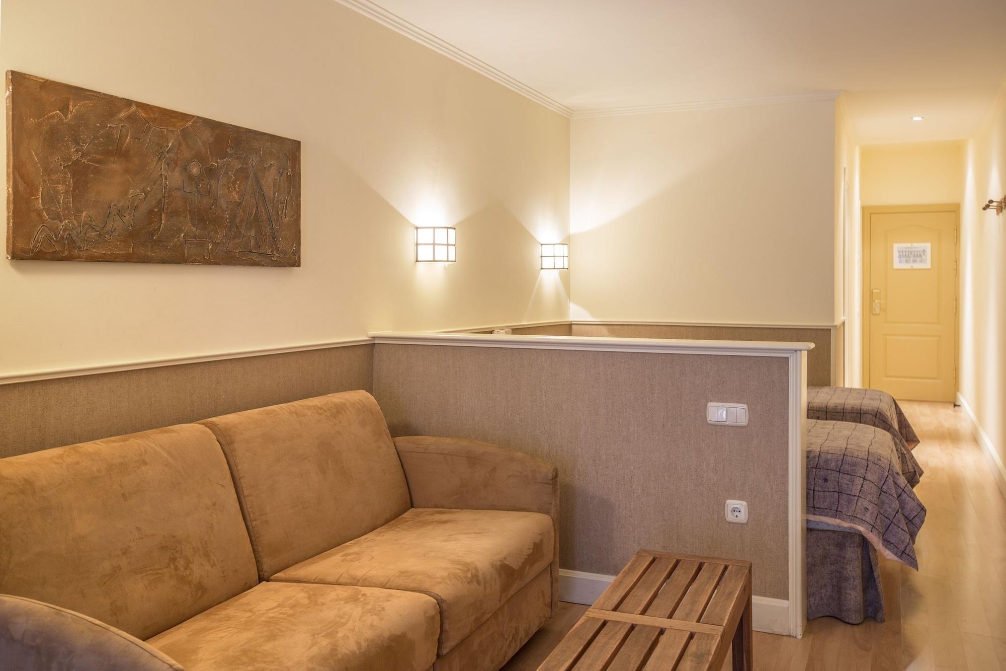 Yomo Patagonia Otel Arinsal Dış mekan fotoğraf