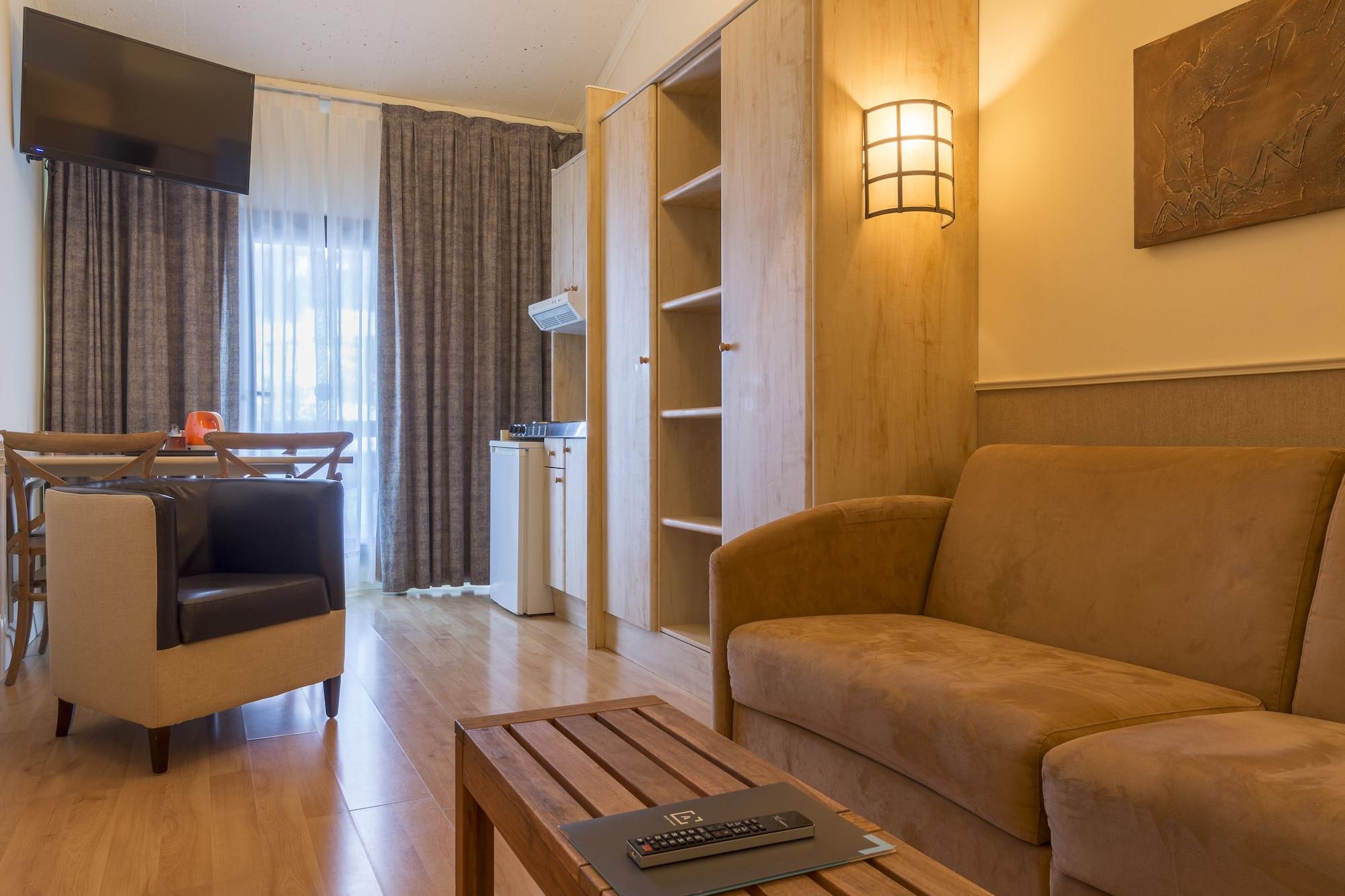 Yomo Patagonia Otel Arinsal Dış mekan fotoğraf