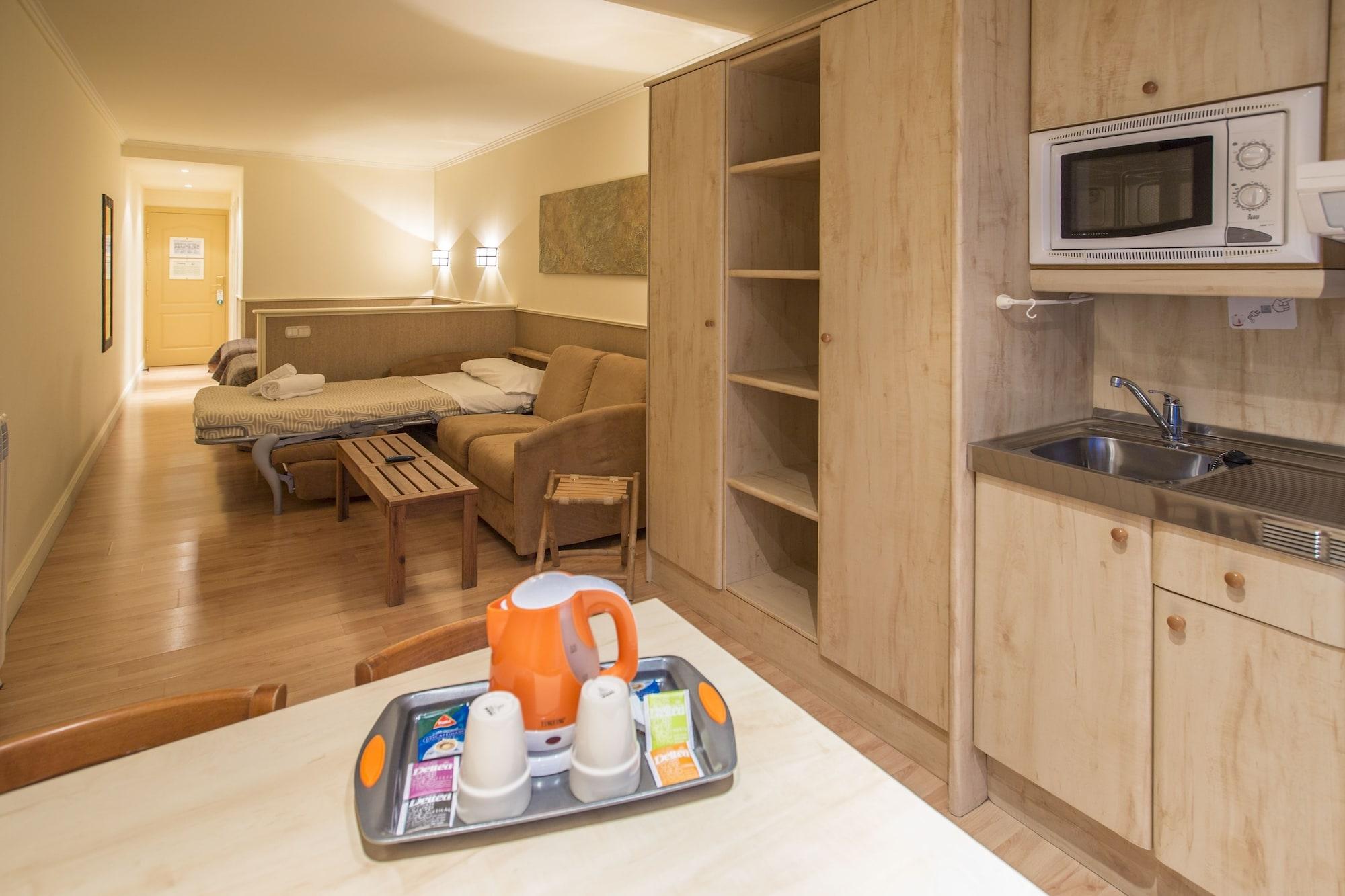 Yomo Patagonia Otel Arinsal Dış mekan fotoğraf