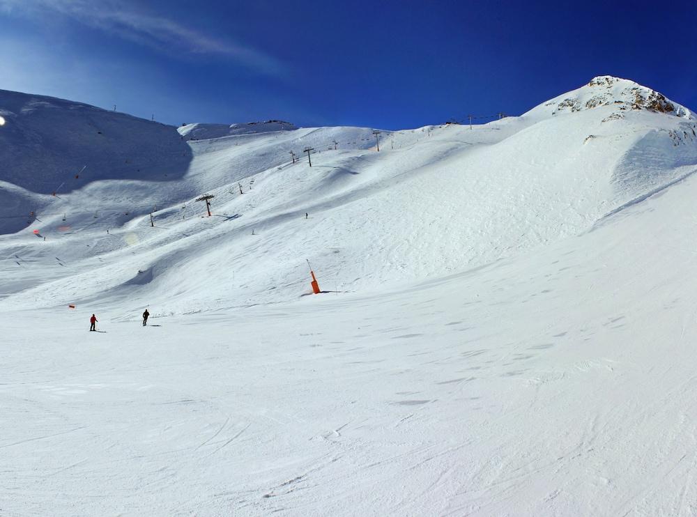 Yomo Patagonia Otel Arinsal Dış mekan fotoğraf