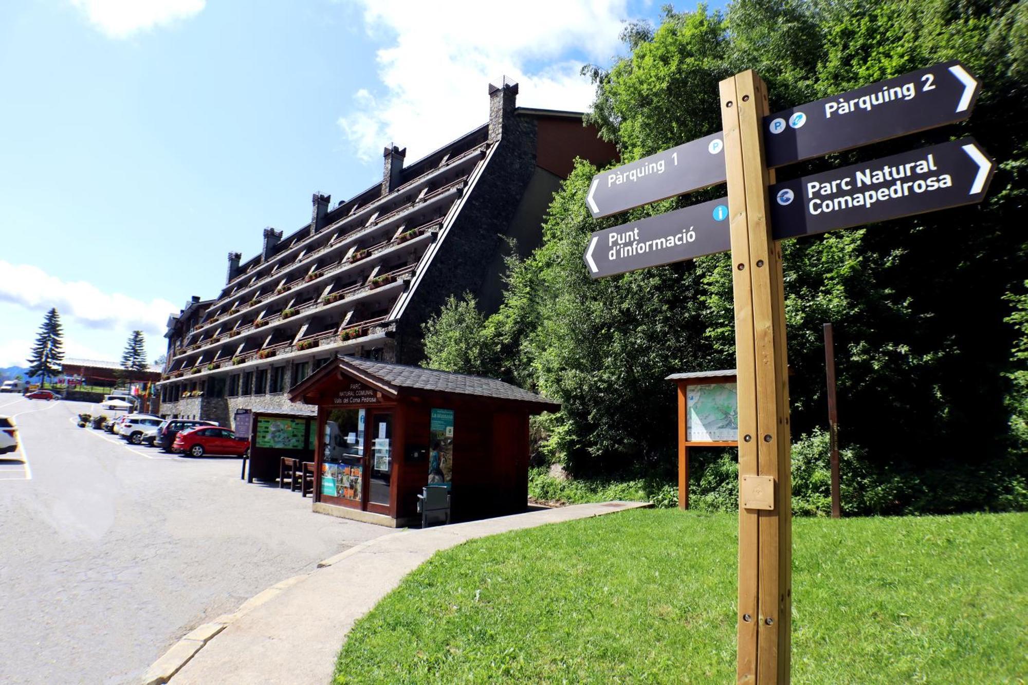 Yomo Patagonia Otel Arinsal Dış mekan fotoğraf