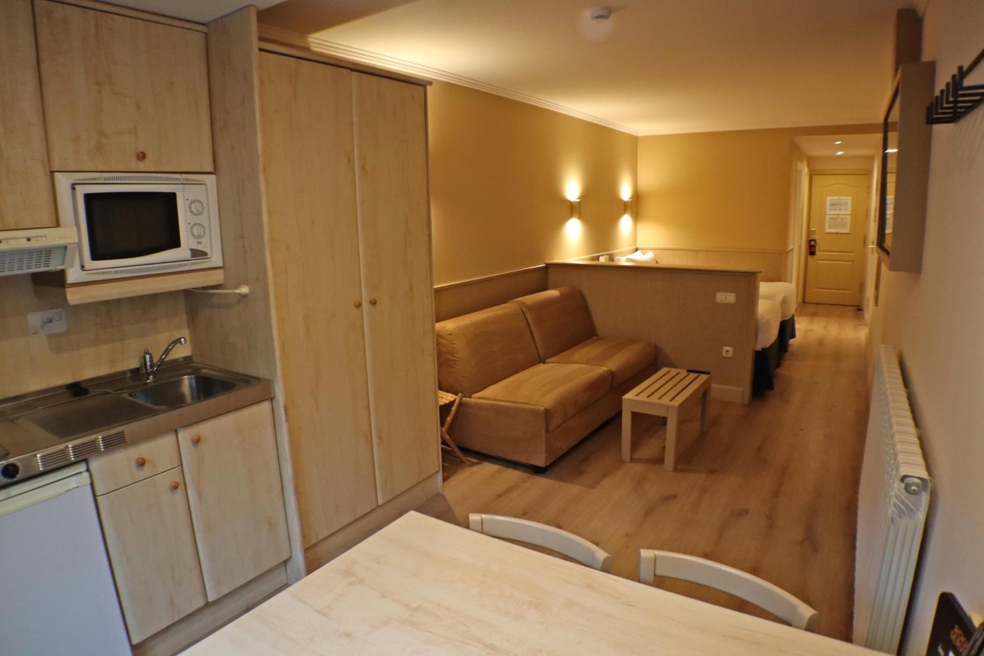 Yomo Patagonia Otel Arinsal Dış mekan fotoğraf